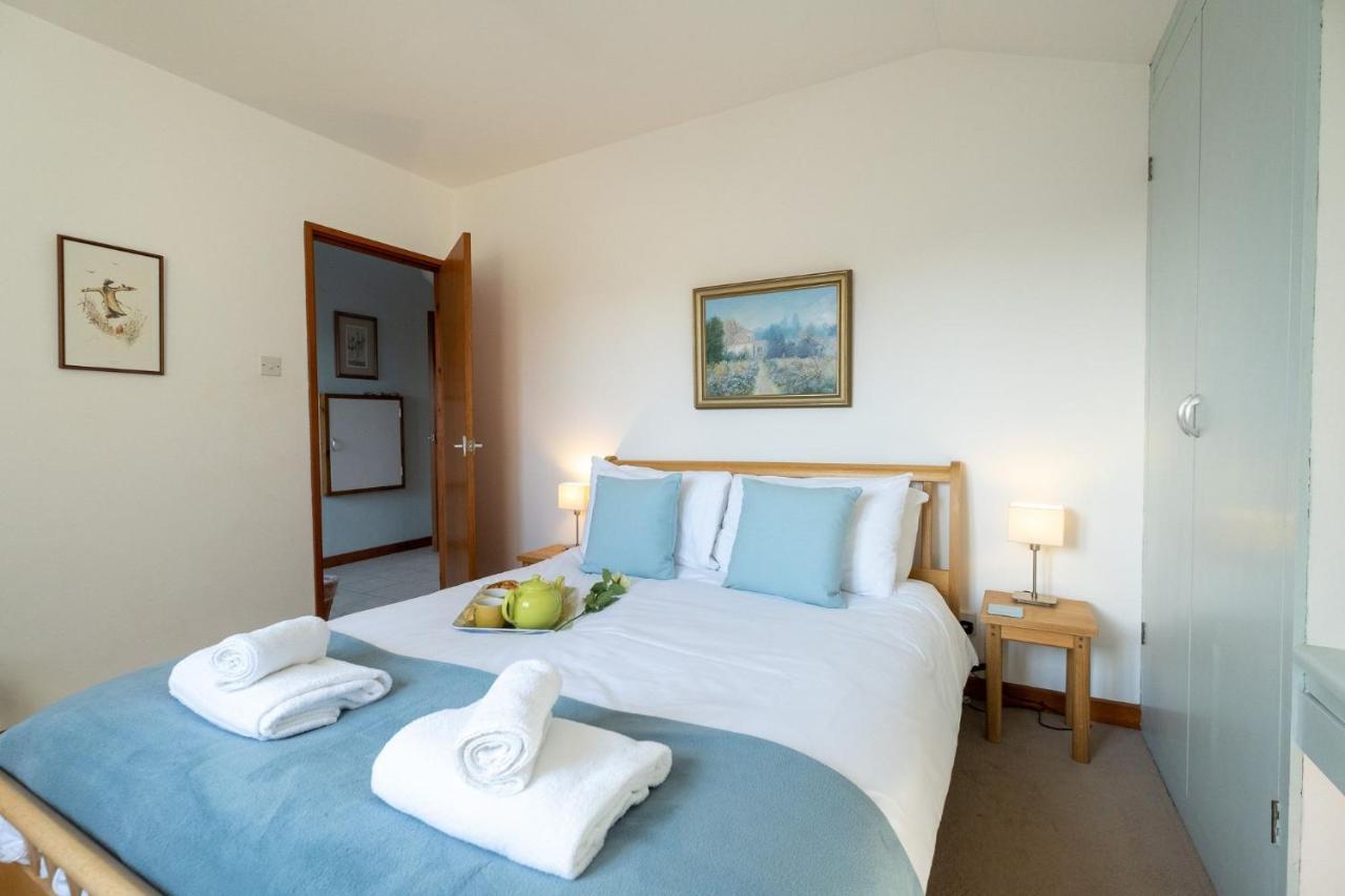 Sea Poppies Villa ธอร์พเนสส์ ภายนอก รูปภาพ